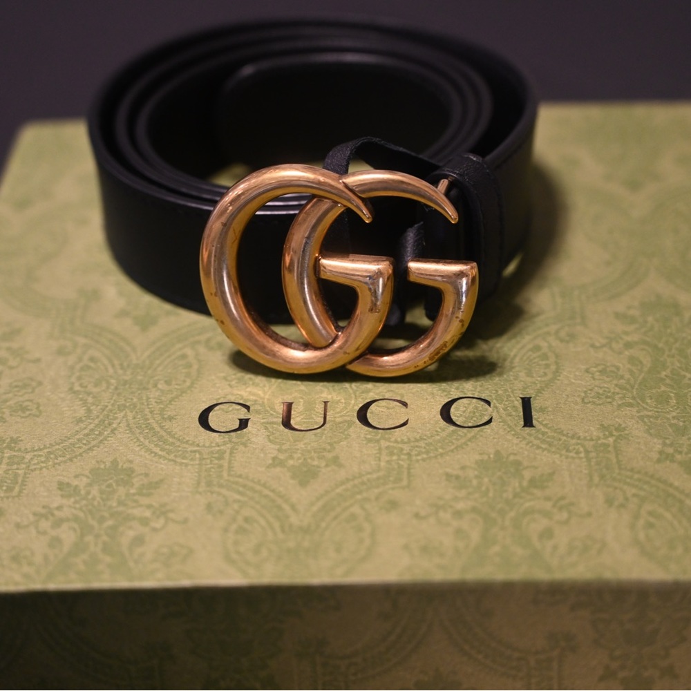 Gucci Leather Belt with Double G buckle